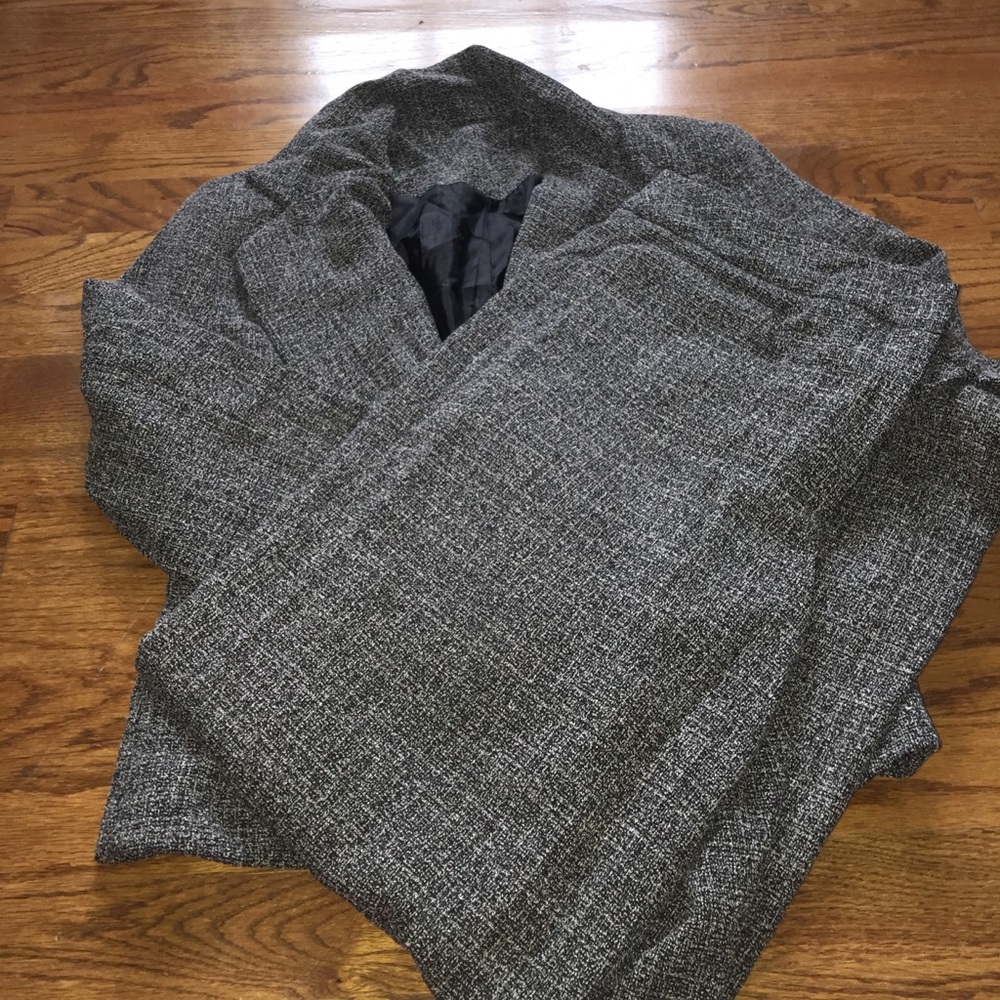 Women’s suit